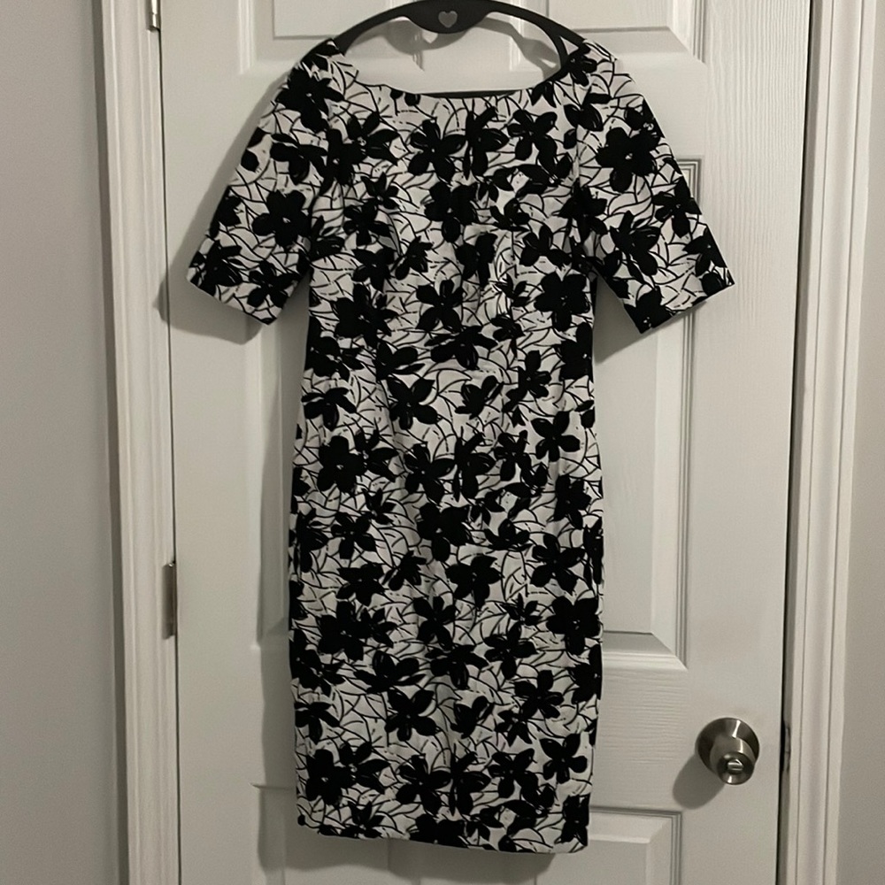 Calvin Klein business or cocktail knee length dress